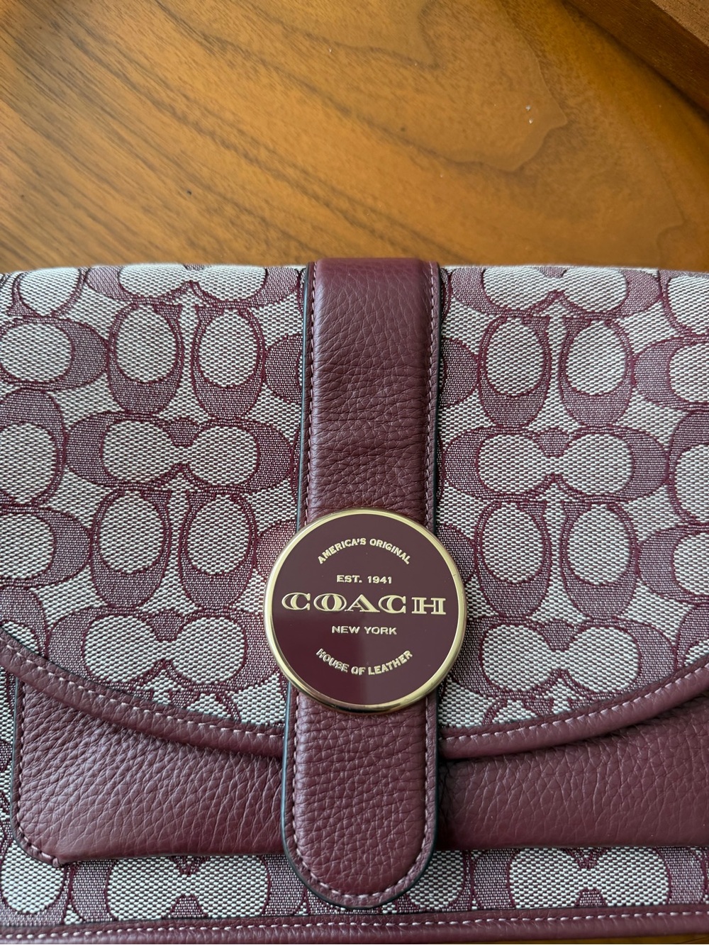 Coach Signature Crossbody Bag in Plum and Tan - Picture 2 of 9